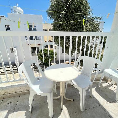 Dream Studio270M From The Beach Paphos Exterior photo