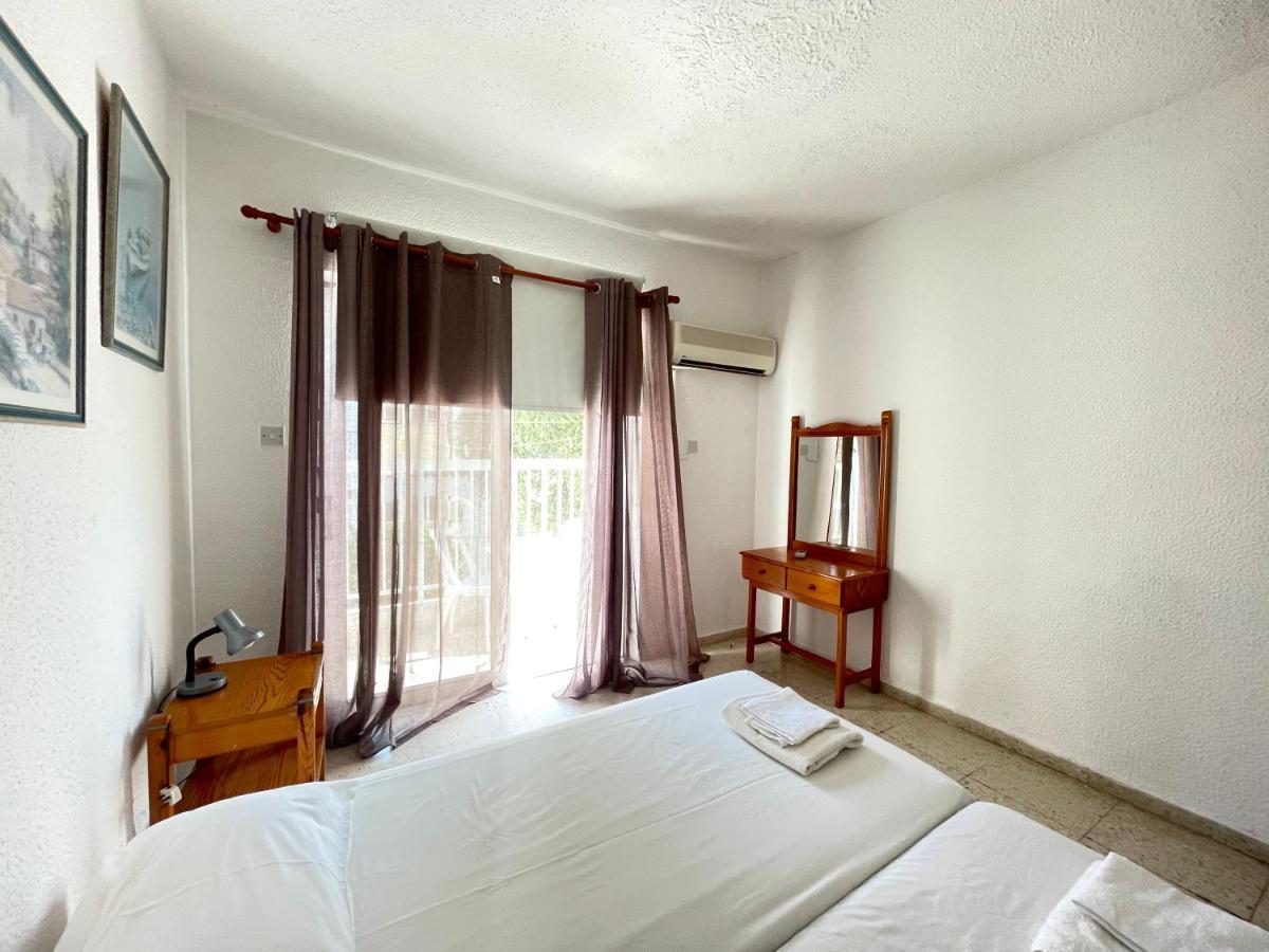 Dream Studio270M From The Beach Paphos Exterior photo